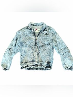 Vintage Acid Wash Cropped Denim Jacket | Distressed | Statement Back Crest